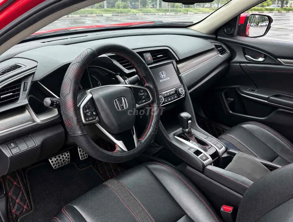 Honda Civic 2019 photo 3
