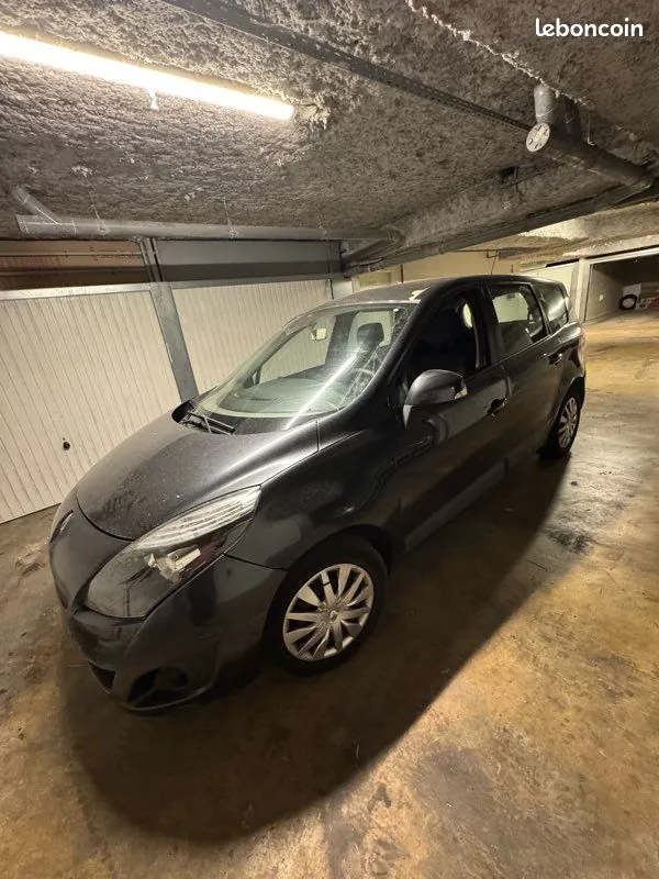 Renault Grand Scenic
