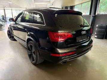 Audi Q7 2013 photo 3