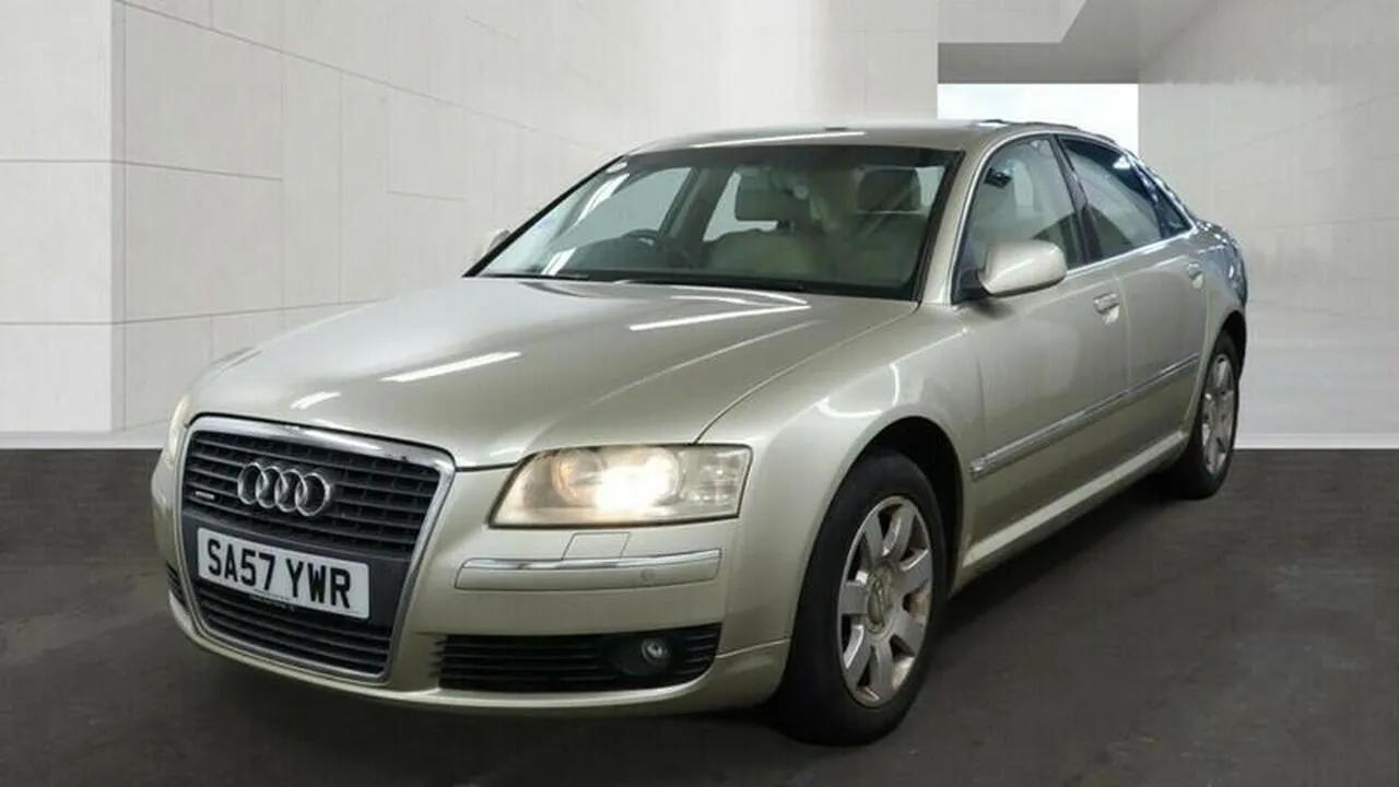 Audi A8 2007 photo 3
