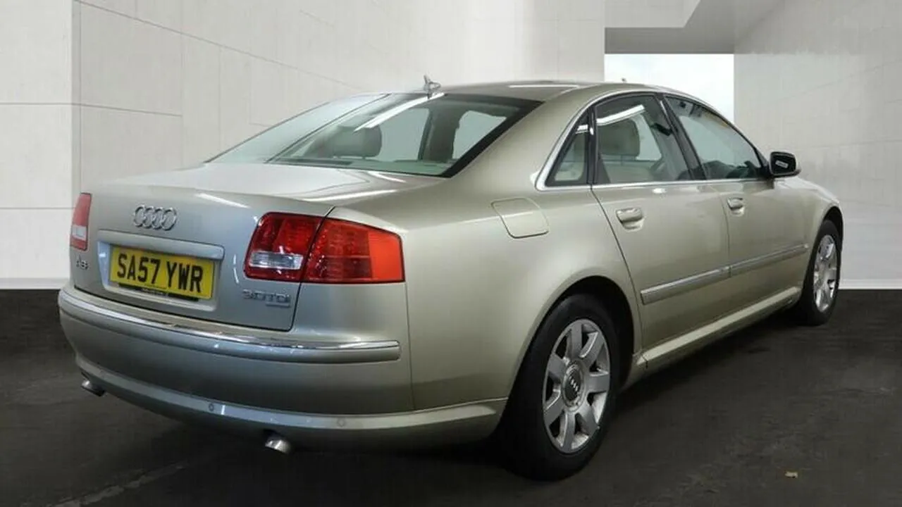 Audi A8 2007 photo 5