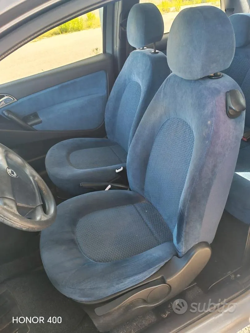 Lancia Ypsilon 2004 photo 5