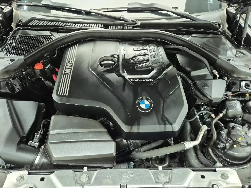 BMW 3 Series 2021 photo 5