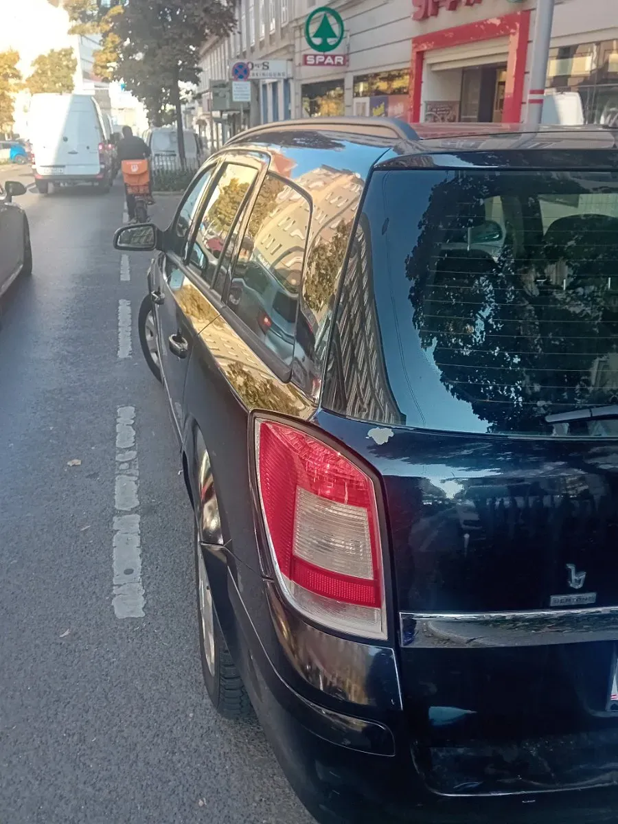 Opel Antara 2007 photo 2