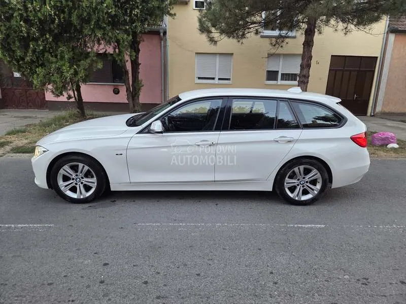BMW 318 2014 photo 4