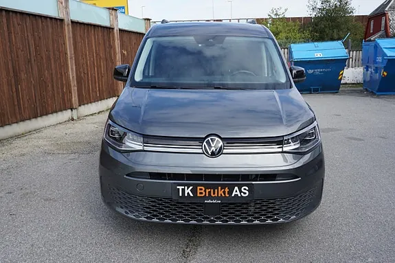 Volkswagen Caddy Maxi 2023 photo 2