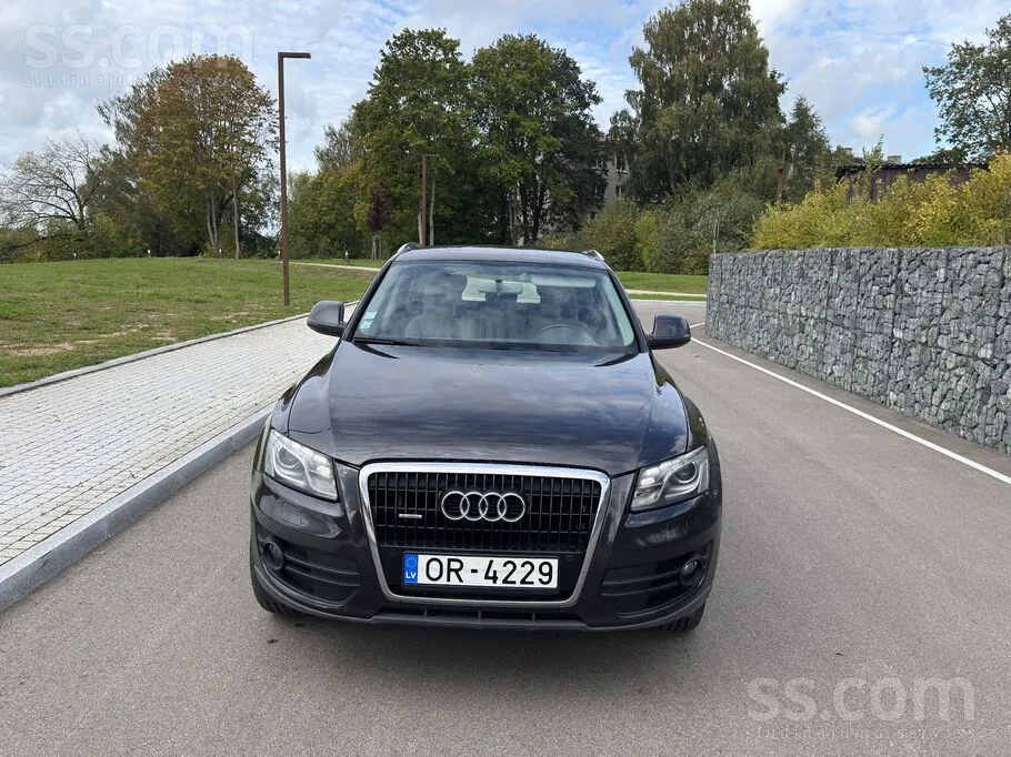 Audi Q5 2011 photo 2