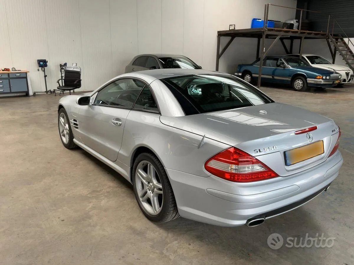 Mercedes-Benz Sl 2006 photo 2