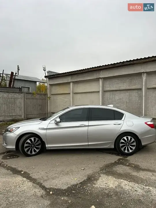 Honda Accord 2014 photo 2