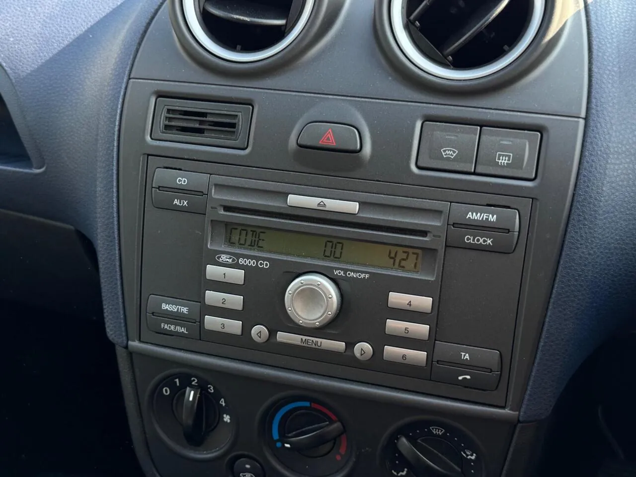 Ford Fiesta 2007 photo 3