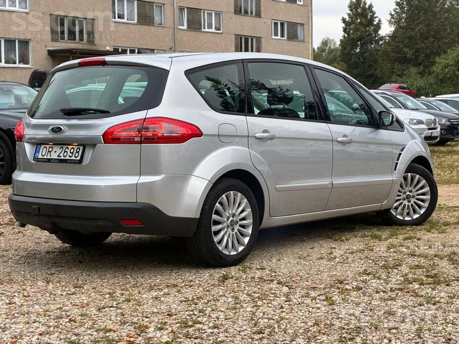Ford S-Max 2014 photo 3