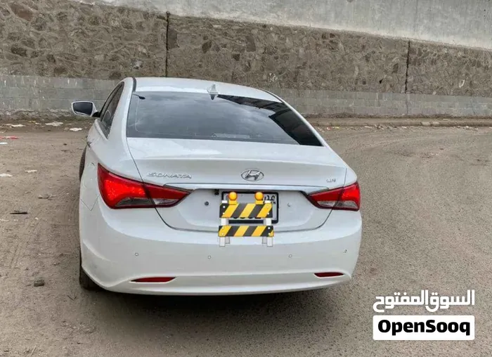Hyundai Sonata 2014 photo 3