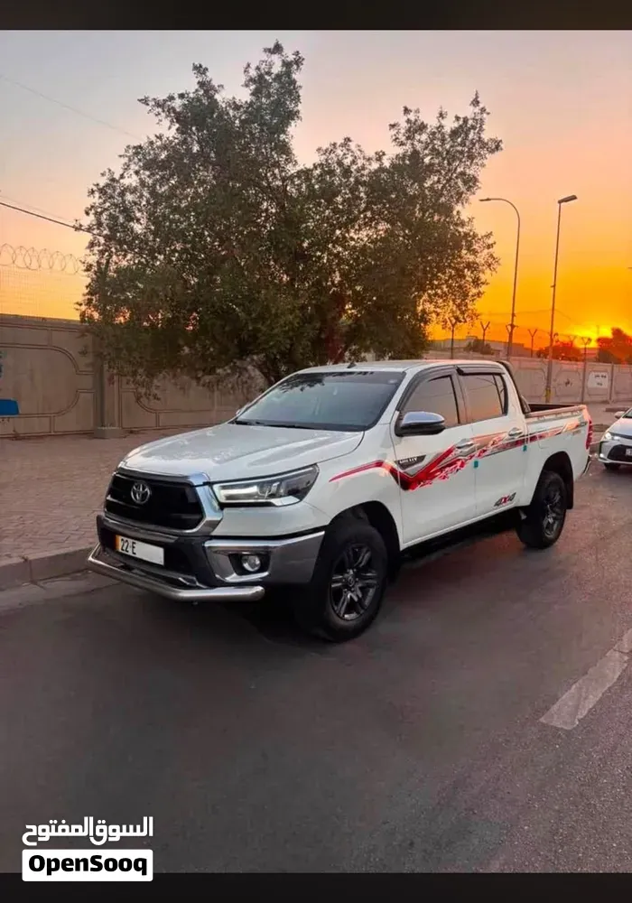Toyota Hilux 2024 photo 4