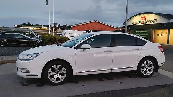 Citroen C5 2009 photo 2