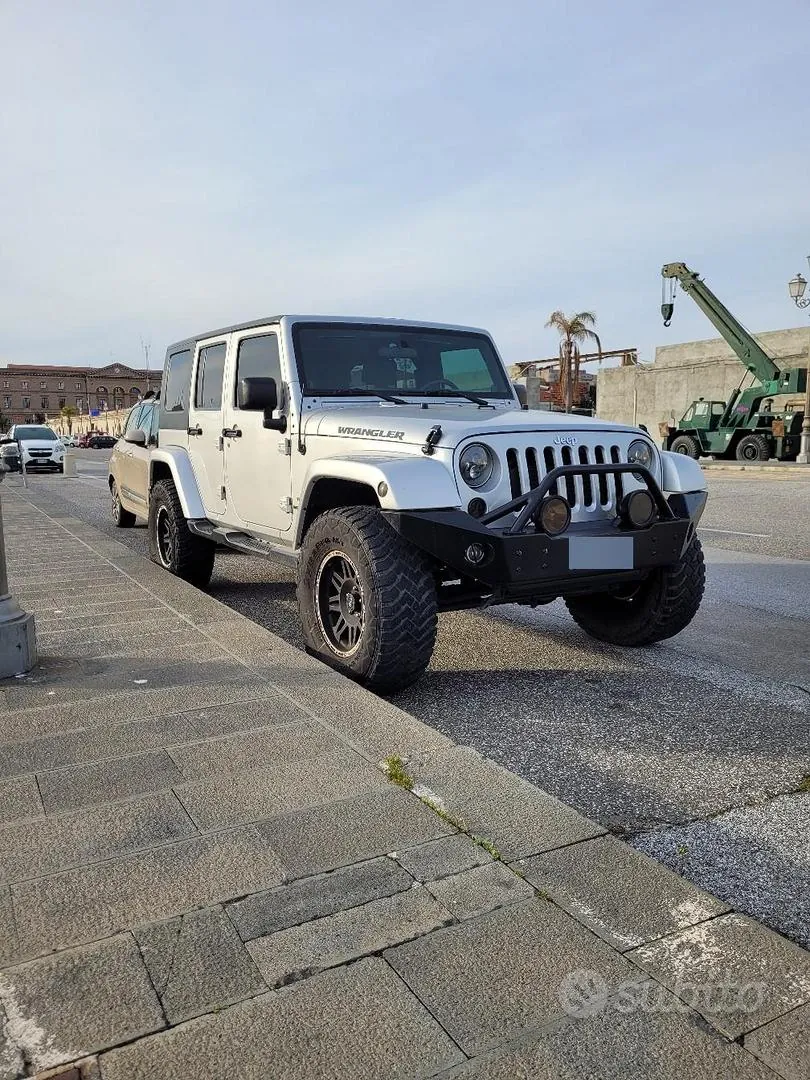Jeep Wrangler 2010 photo 3