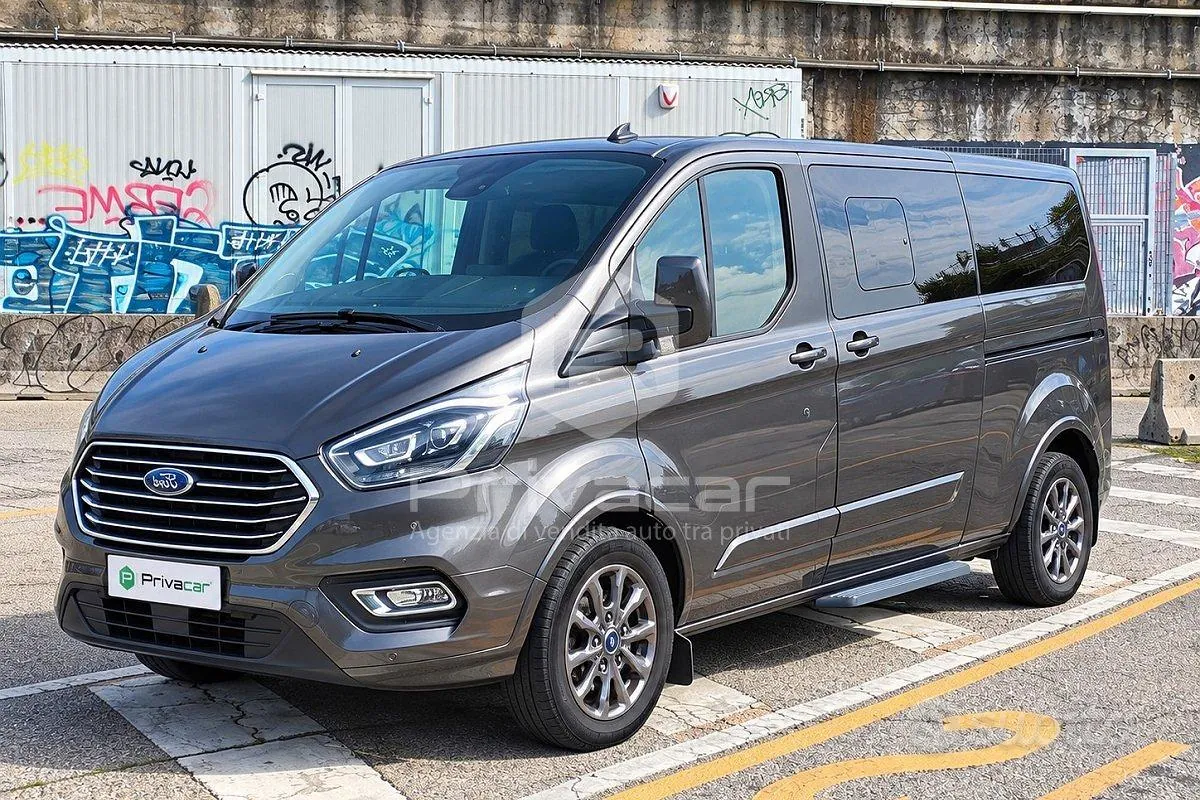 Ford Tourneo Custom