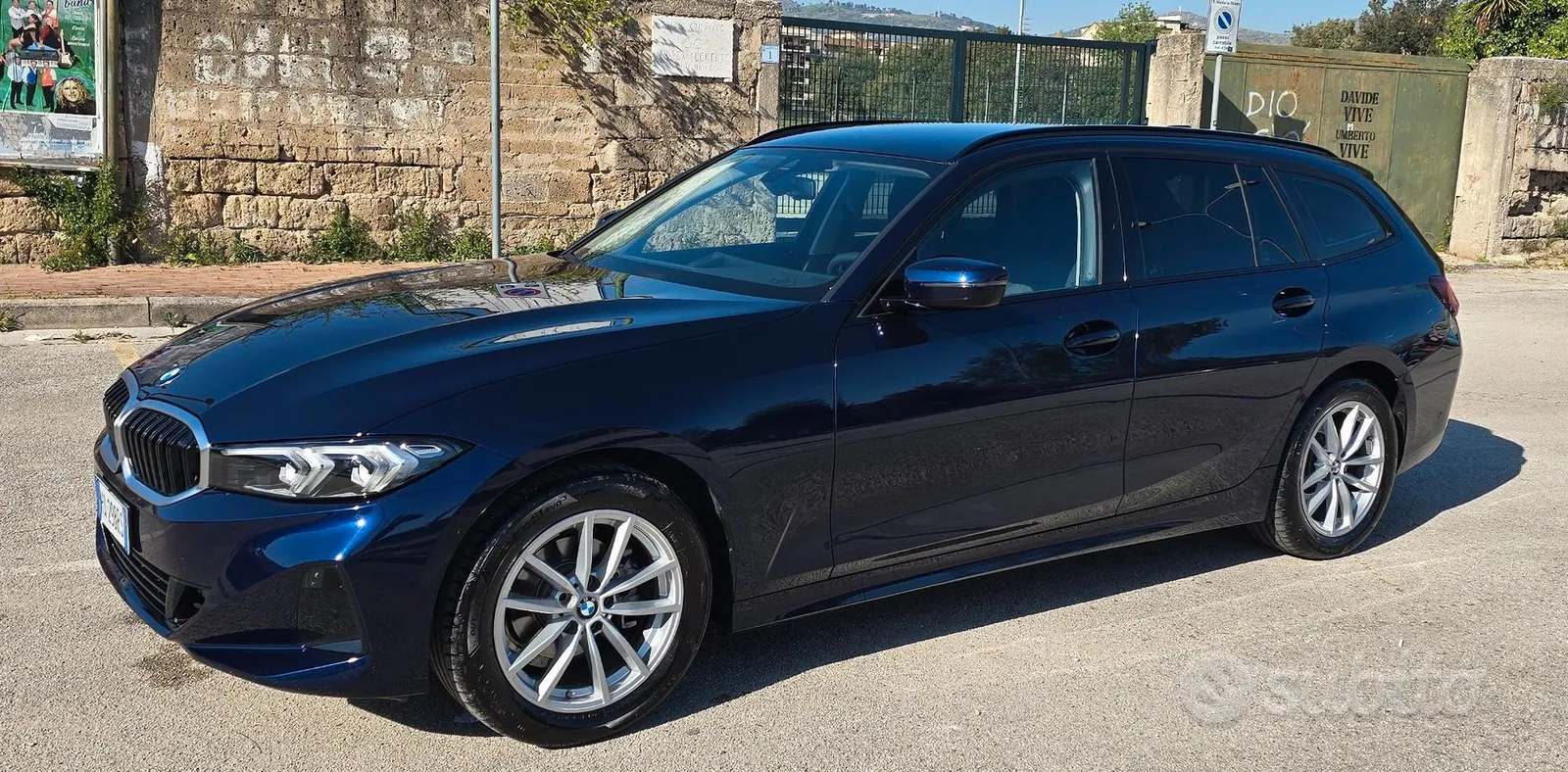 BMW 318I 2024 photo 3