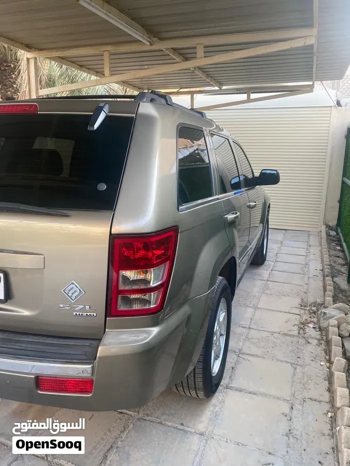 Jeep Grand Cherokee 2005 photo 3
