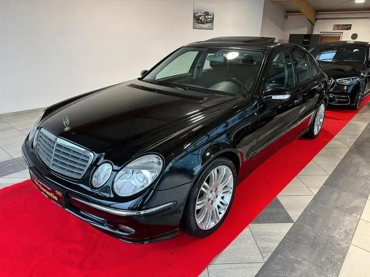 Mercedes-Benz E
