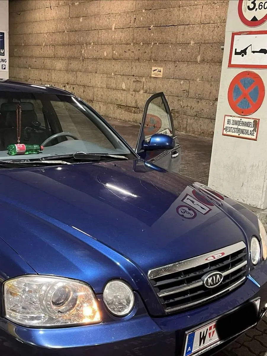 Kia Magentis 2006 photo 2