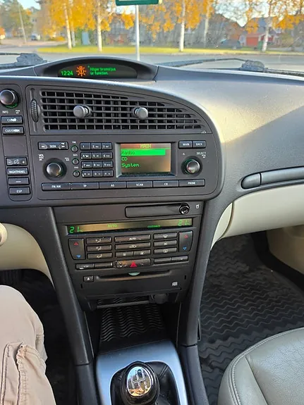 Saab 9-3 2005 photo 5