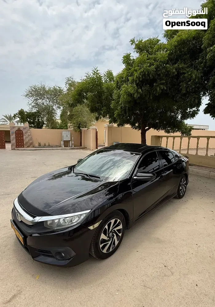 Honda Civic 2017 photo 2