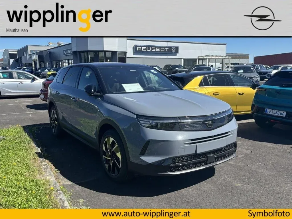 Opel Grandland X photo 3