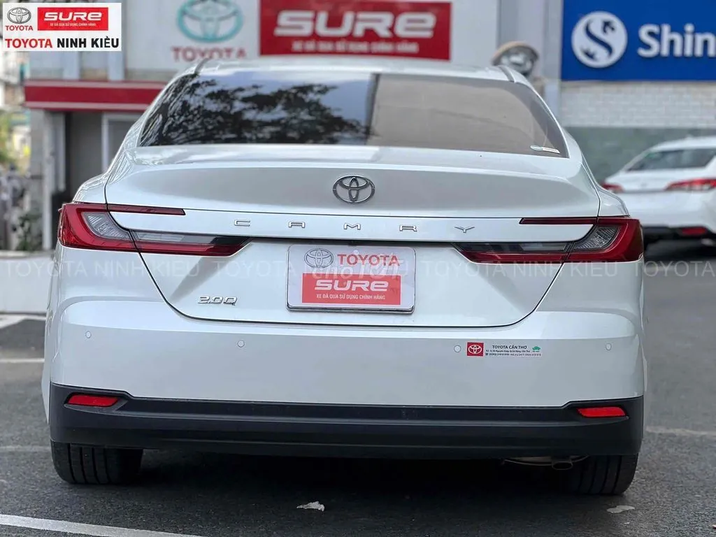Toyota Camry 2025 photo 3