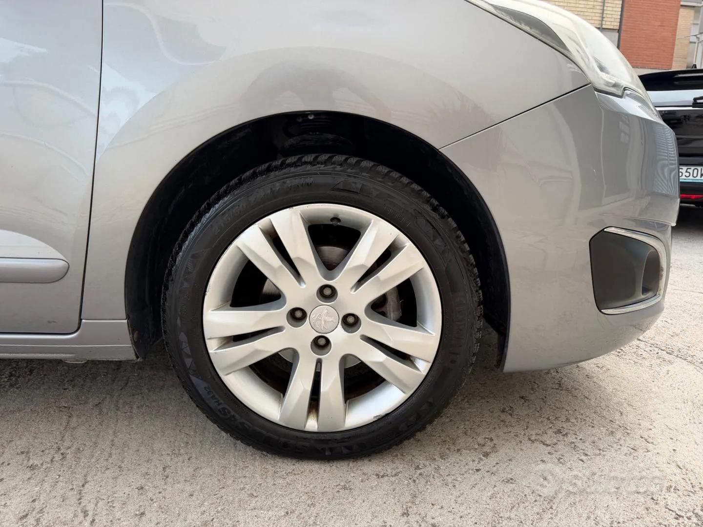 Peugeot 5008 2014 photo 5