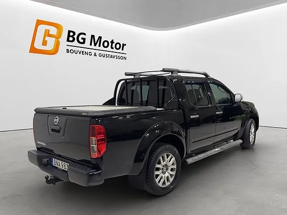 Nissan Navara 2015 photo 4