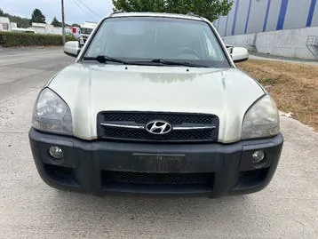 Hyundai Tucson 2006 photo 2