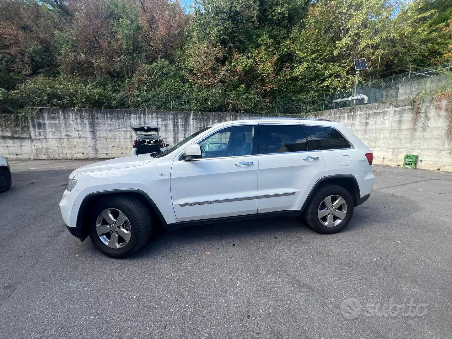 Jeep Grand Cherokee 2012 photo 2