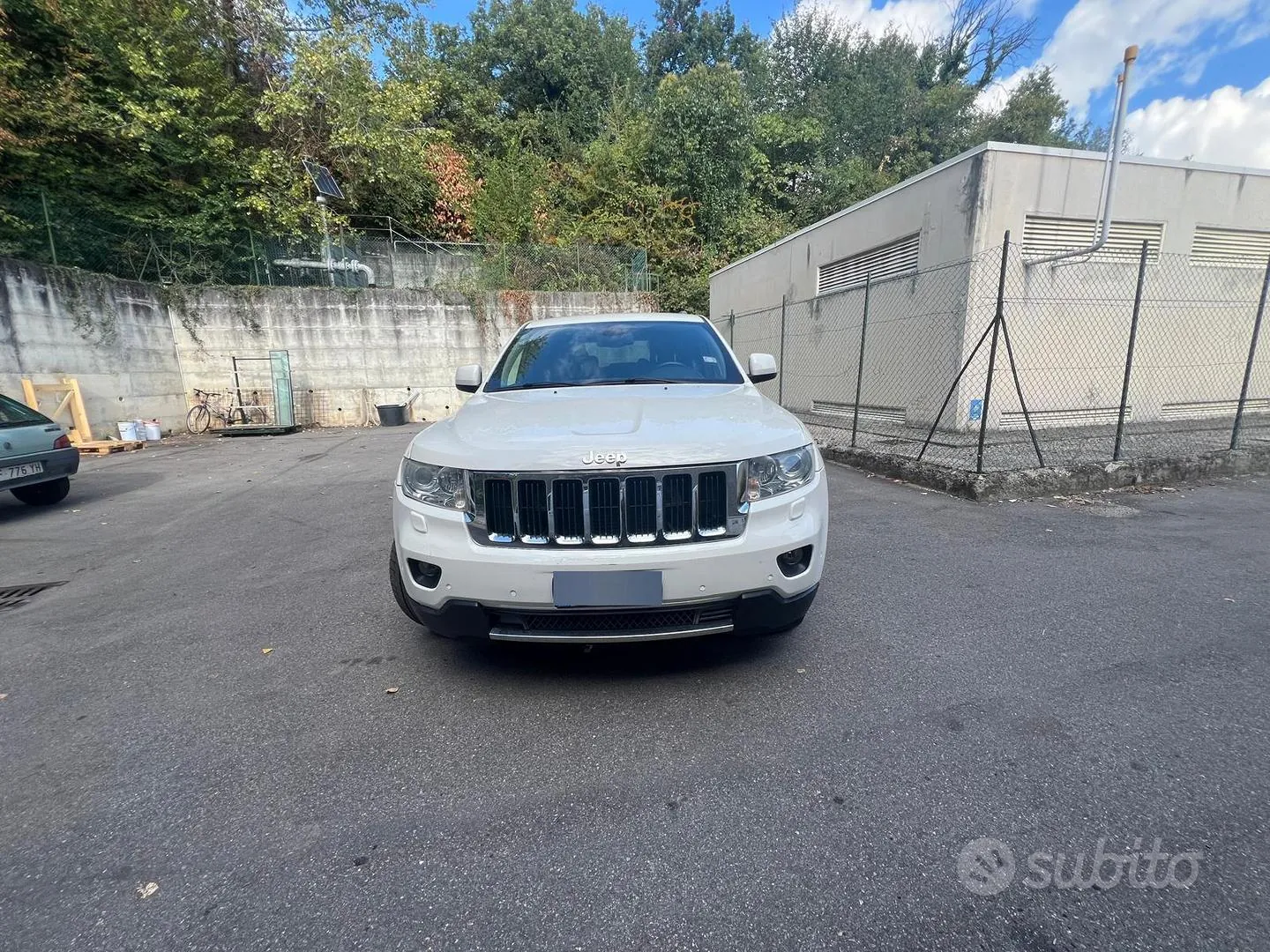Jeep Grand Cherokee 2012 photo 3