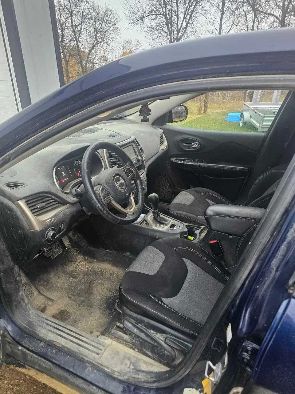 Jeep Cherokee 2014 photo 5