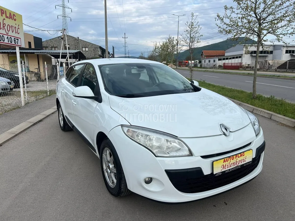 Renault Megane 2010 photo 3