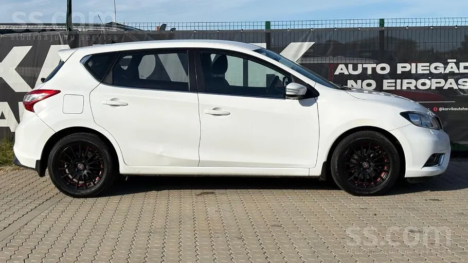 Nissan Pulsar 2016 photo 3