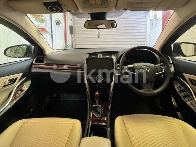 Toyota Premio 2017 photo 3