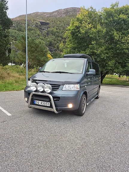 Volkswagen Multivan 2005 photo 2