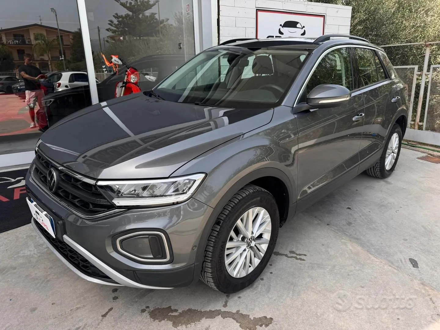 Volkswagen T-Roc