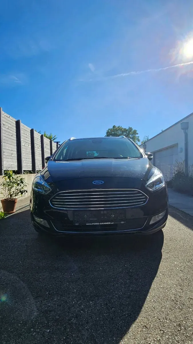Ford Galaxy 2019 photo 2