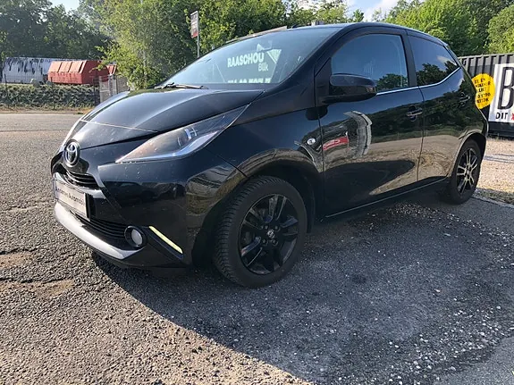 Toyota Aygo 2017 photo 2