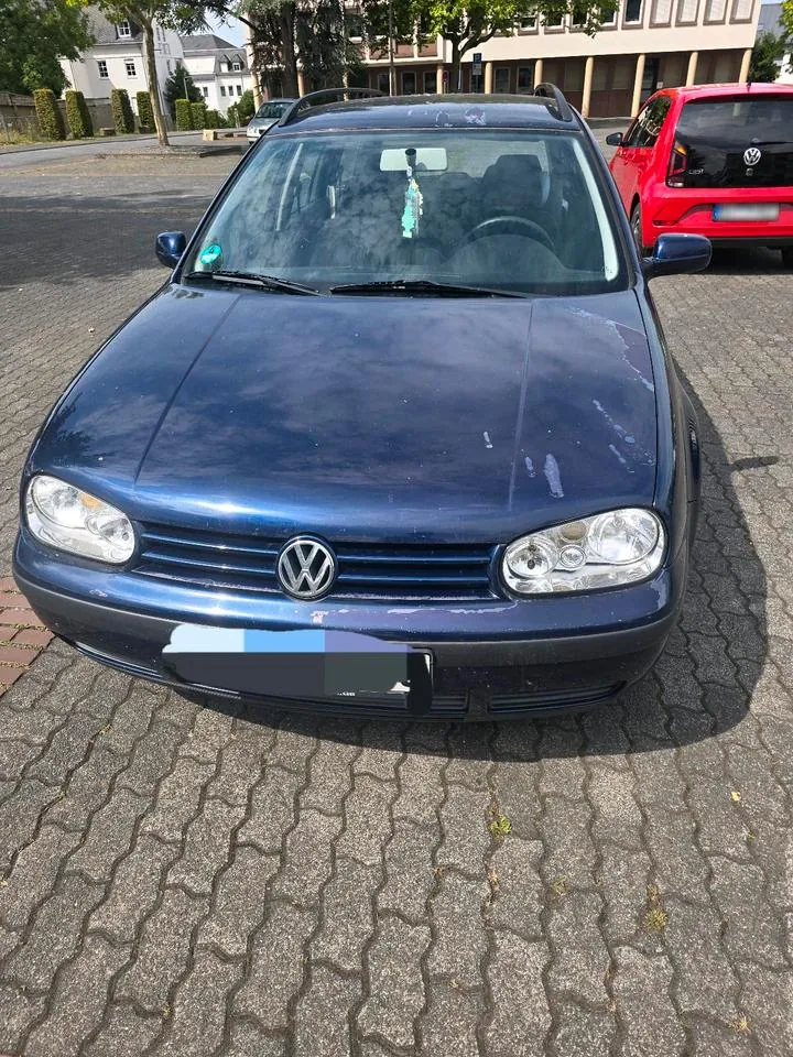 Volkswagen Golf 4