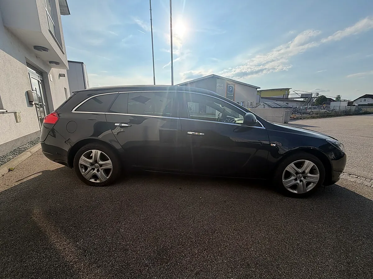 Opel Insignia 2013 photo 3