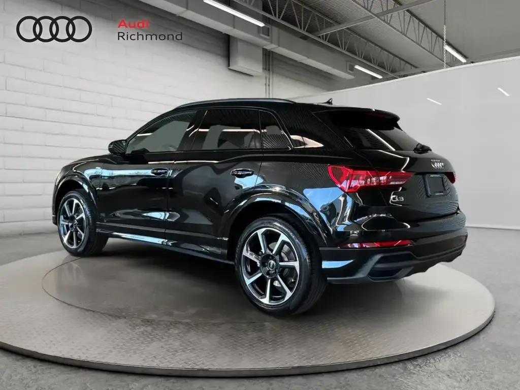 Audi Q3 2024 photo 3