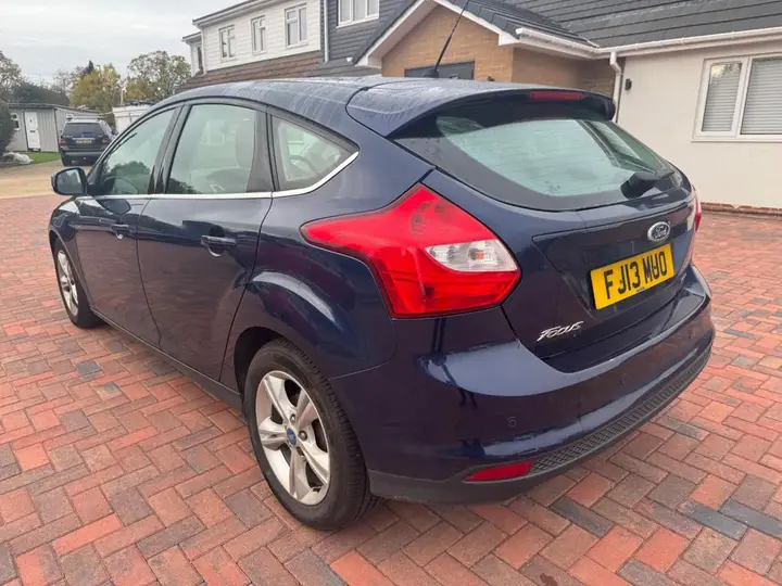 Ford Focus 2013 photo 4