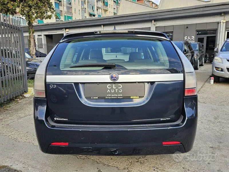 Saab 9-3 2010 photo 5