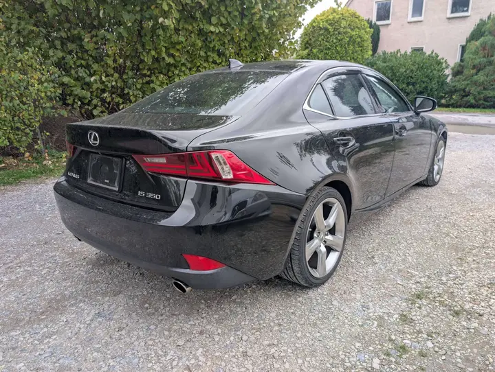 Lexus Is 350 2013 photo 5