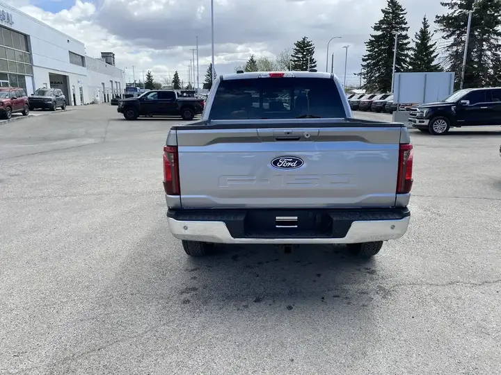 Ford F-150 2026 photo 4