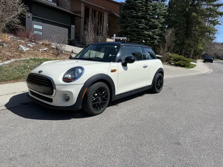 Mini Cooper 2018 photo 2