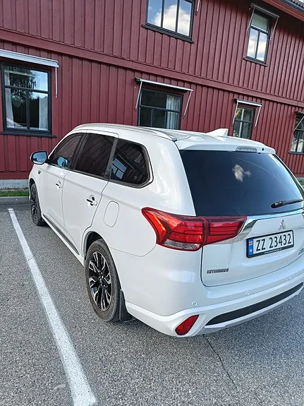 Mitsubishi Outlander 2016 photo 3